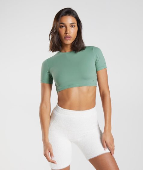 Women's Gymshark Whitney Short Sleeve Cropped Tops Green | CA 81ND30